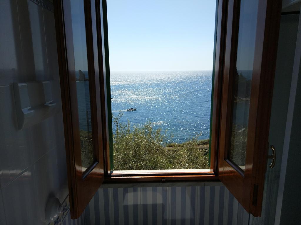 Isola Bella - Rooms Il Pescatore Taormina Exterior foto